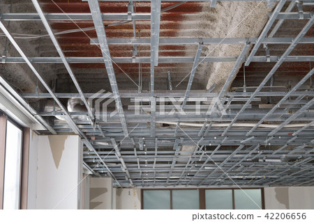 Light weight on the ceiling 42206656