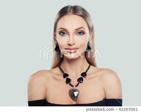 Stylish Woman with Blonde Hair, Makeup Stylish Woman with Blonde Hair, Makeup 42207001