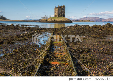 Castle Stalker 42207212