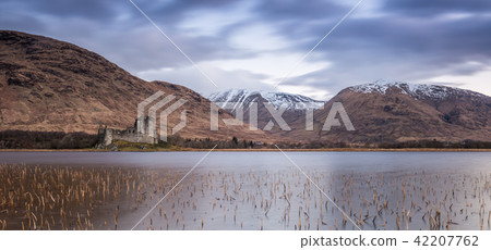 Kilchurn Castle 42207762