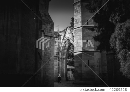 Undefinable woman at Selimiye mosque Undefinable woman at Selimiye mosque 42209228