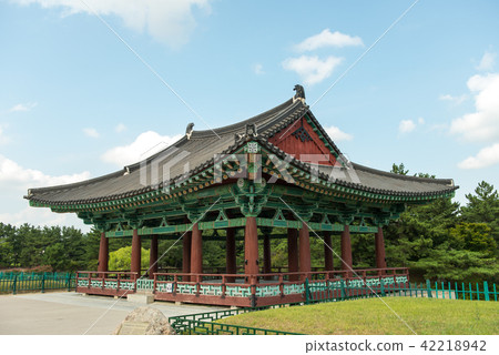 Gyeongju Donggung and Wolji (Historic Site No. 18), Anapji, Gyeongju, Gyeongbuk Gyeongju Donggung and Wolji (Historic Site No. 18), Anapji, Gyeongju, Gyeongbuk 42218942