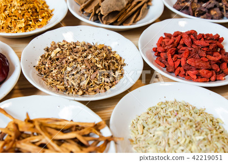 Traditional Chinese medicine 42219051