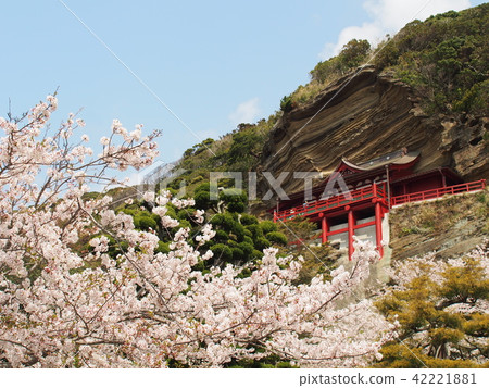 懸崖觀音 懸崖觀音 42221881