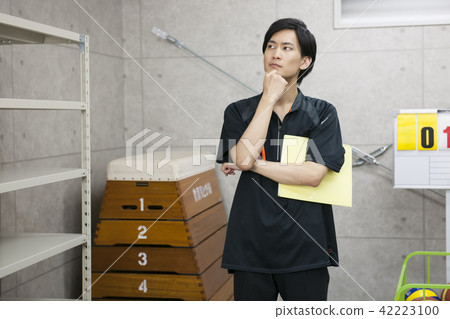   教師體育體育教師俱樂部活動籃倉庫學校教室教育圖像肖像 42223100