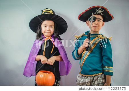 Happy brother and sisters on Halloween Happy brother and sisters on Halloween 42223375