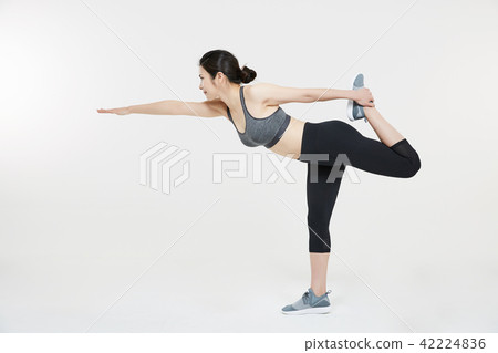 Sporty woman Sporty woman 42224836