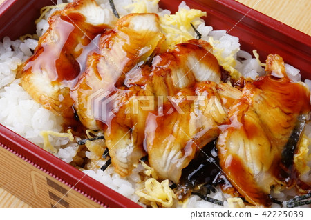 Eel box lunch 42225039