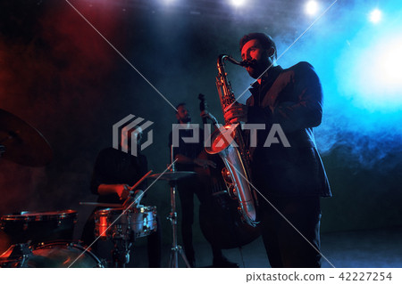Jazz band performs at the club 42227254