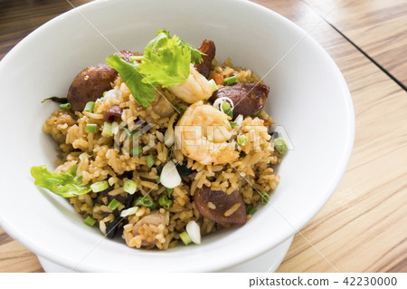 Taro rice with shrimp 42230000
