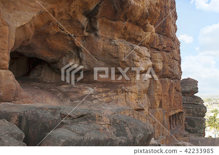 General view, Badami Caves, Karnataka, India General view, Badami Caves, Karnataka, India 42233985