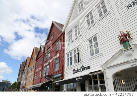 Wooden houses in the Bryggen area (6) 42234795