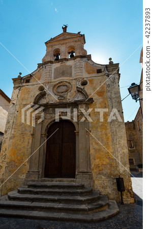 Ancient little church in Fiumefreddo Bruzio town 42237893