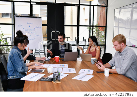 Business concept. Businessmen are working together as a team. Bu Business concept. Businessmen are working together as a team. Bu 42237982