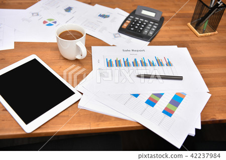Business concept. Businessmen are working together as a team. Bu Business concept. Businessmen are working together as a team. Bu 42237984