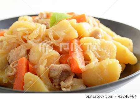 Delicious potatoes and potatoes Delicious potatoes and potatoes 42240464