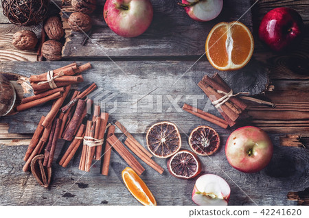 Recipe for traditional mulled wine. Top view Recipe for traditional mulled wine. Top view 42241620