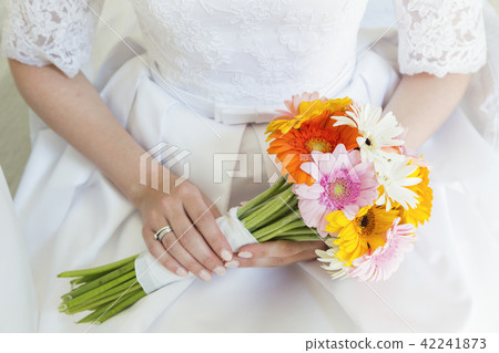 Bride with wedding color bouquet Bride with wedding color bouquet 42241873