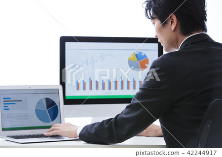 Business personal computer office businessman male graph 42244917