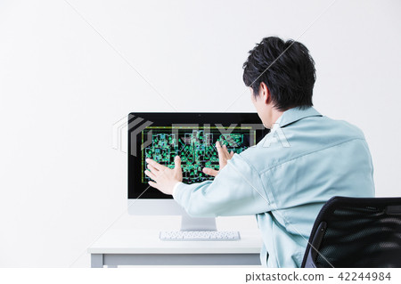 建築房地產CAD繪圖業務個人電腦辦公室商人男子 42244984