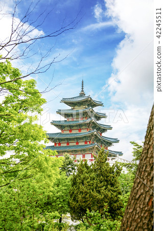 Seoul, Korea, Forbidden City, Gyeongbok Palace Seoul, Korea, Forbidden City, Gyeongbok Palace 42245511