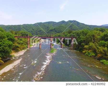 "Arakawa Bridge" I looked up from the sky ~ Aerial photograph with Drone (Chichibu-machi Chichibu-gun Saitama Prefecture Nagano-machi Shimodano) "Arakawa Bridge" I looked up from the sky ~ Aerial photograph with Drone (Chichibu-machi Chichibu-gun Saitama Prefecture Nagano-machi Shimodano) 42246992