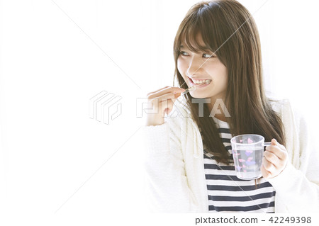 女性外表 女性外表 42249398