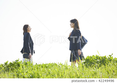 女和學校的女生 42249496