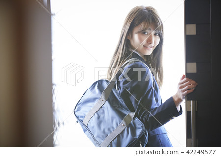 School girls going to school School girls going to school 42249577