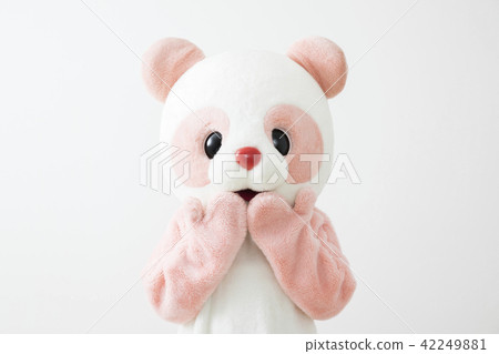 服裝熊貓可愛的白色背景令人興奮的咳嗽禮節 42249881