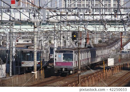 Tokyo Metro Hanzomon Line 8000 series going near Takenotsuka 42250033