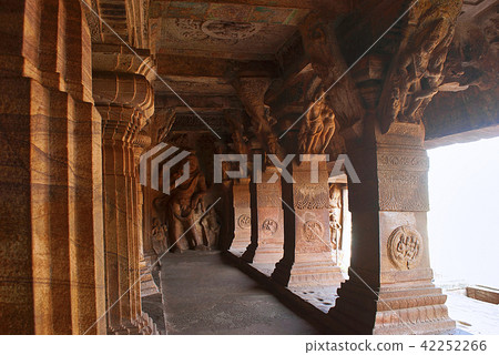 Cave 3 : Carved figure of Vishnu as Narasimha Cave 3 : Carved figure of Vishnu as Narasimha 42252266
