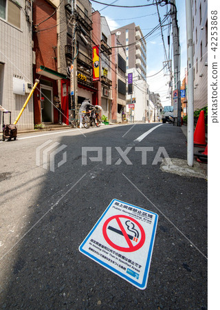路旁吸煙禁區 路旁吸煙禁區 42253868