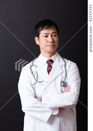 Middle Male in White Coat 42255351