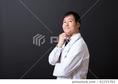 Middle Male in White Coat 42255763