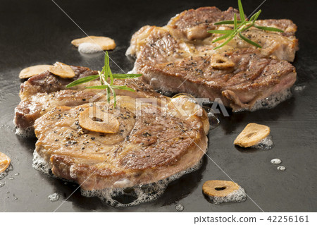 豬肉桑拿 豬肉桑拿 42256161