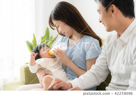 兒童保育/家庭形象 兒童保育/家庭形象 42259096