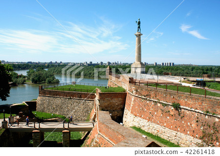 Statue of Victory - Kalemegdan fortress in Belgrad Statue of Victory - Kalemegdan fortress in Belgrad 42261418