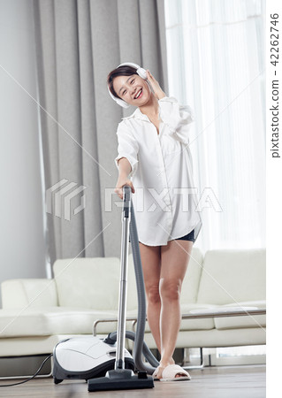 A Single Woman Life In House Cleaning Delightfully Relieves Stress A Single Woman Life In House Cleaning Delightfully Relieves Stress 42262746