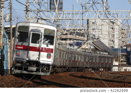 [TS] Tobu Sky Tree Line 10000 series (Asakusa⇔Tatebayashi) 42262899