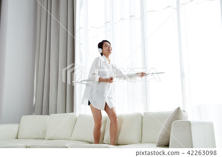 Single Woman Life In House. Cleaning is fun. Relieve stress 42263098