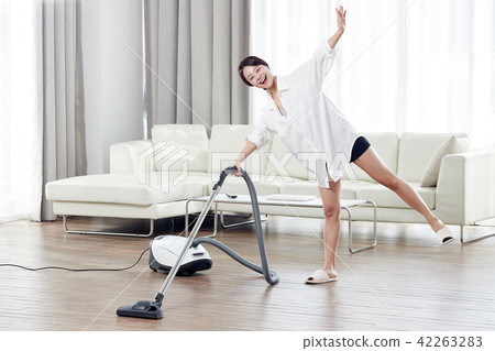 Single Woman Life In House. Cleaning is fun. Relieve stress 42263283