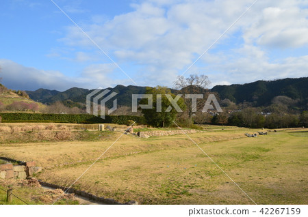 "Stone stage district" of the state-run Asuka Historical Park (Asuka village in Takaichi-gun, Nara Prefecture) 42267159