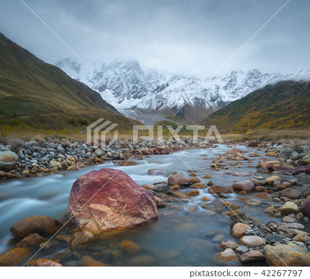 Mountain River Mountain River 42267797