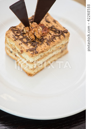chocolate dessert pie 42268588