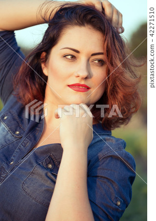 portrait of a happy smiling girl portrait of a happy smiling girl 42271510
