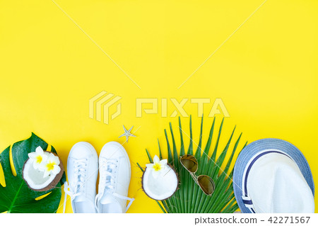 Summer flat lay scenery 42271567