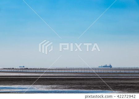 (Chiba - landscape) Landscape on the side of Kisarazu Port seen from the Egawa coast 5 (Chiba - landscape) Landscape on the side of Kisarazu Port seen from the Egawa coast 5 42272942