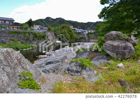 Shimonita Geopark Looking downward from the Aoiwa Park towards Mukawa River 42276078