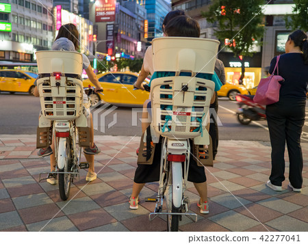 Taipei bicycle family Taipei bicycle family 42277041